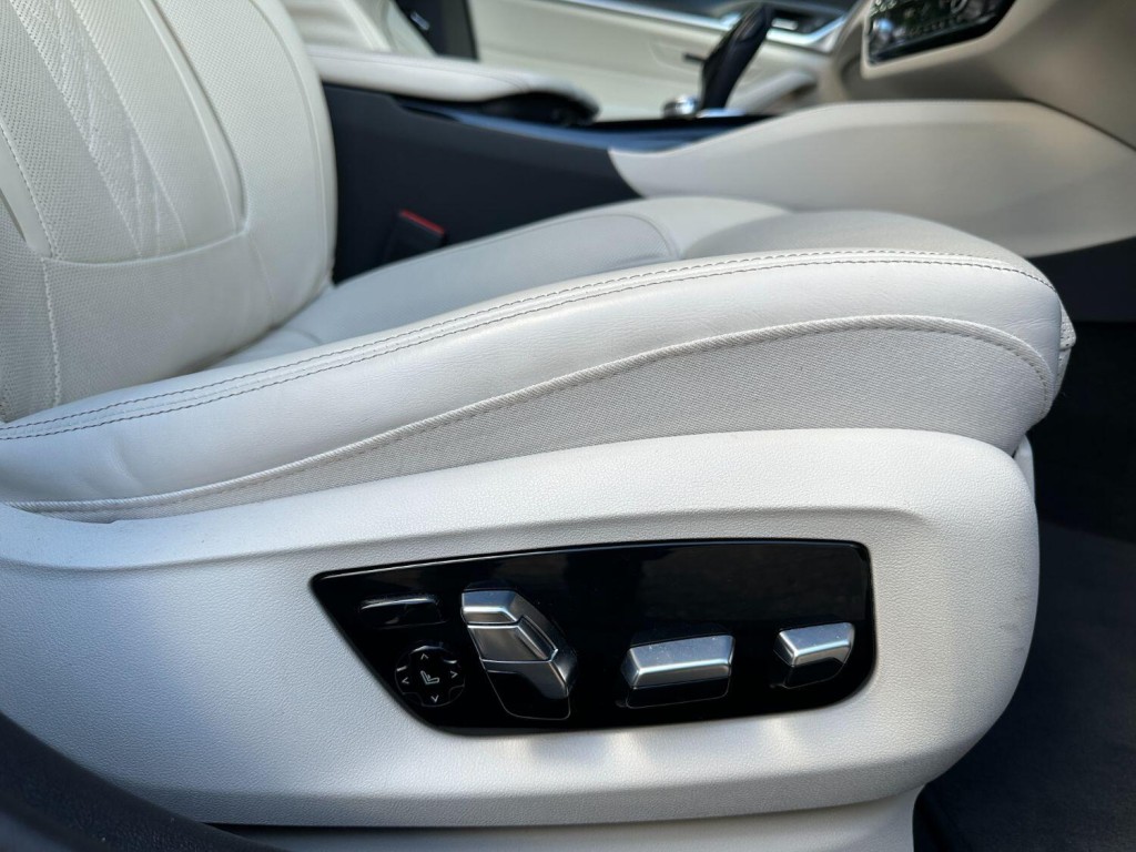 BMW 5 SERIES 3.0 530d xDrive M Sport Touring 2022