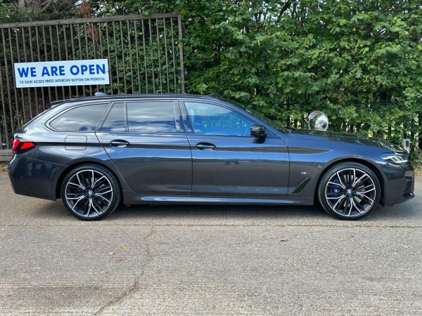 View BMW 5 SERIES 3.0 530d xDrive M Sport Touring