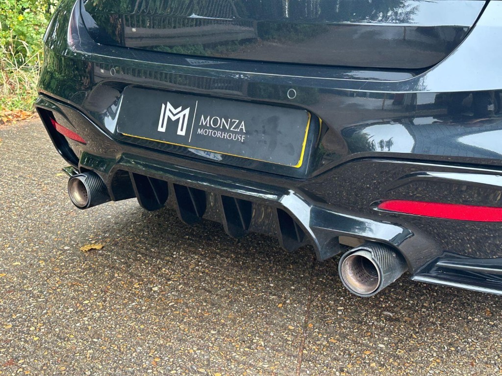 BMW 1 SERIES 3.0 M140i Shadow Edition 5-door 2019