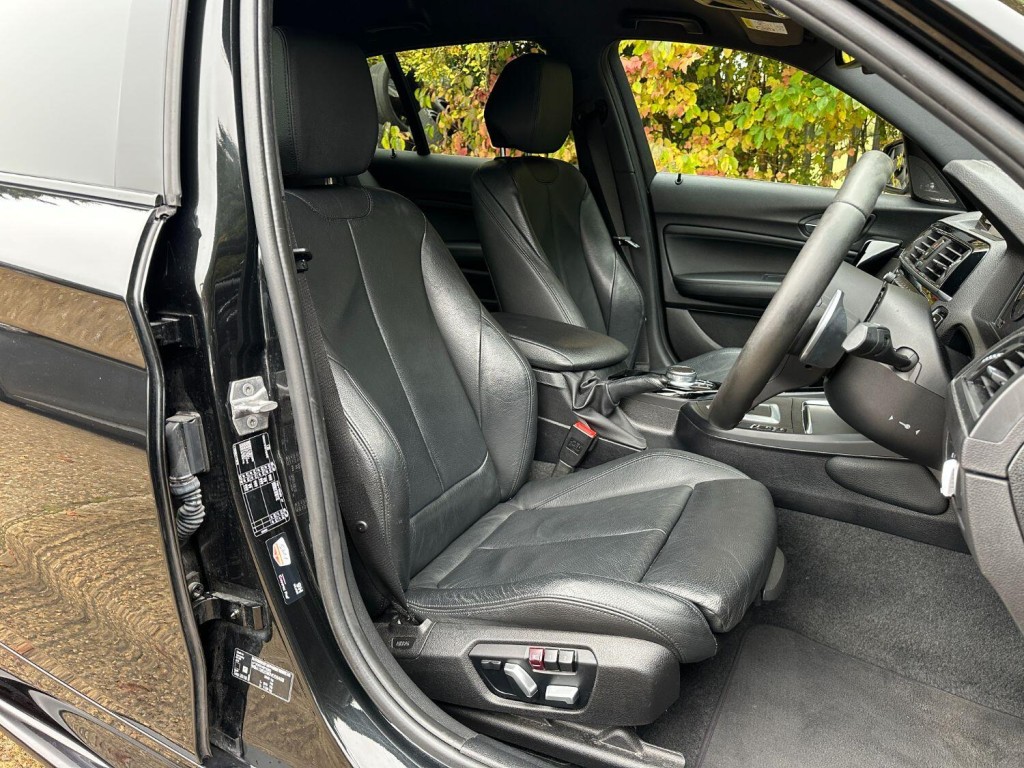 BMW 1 SERIES 3.0 M140i Shadow Edition 5-door 2019