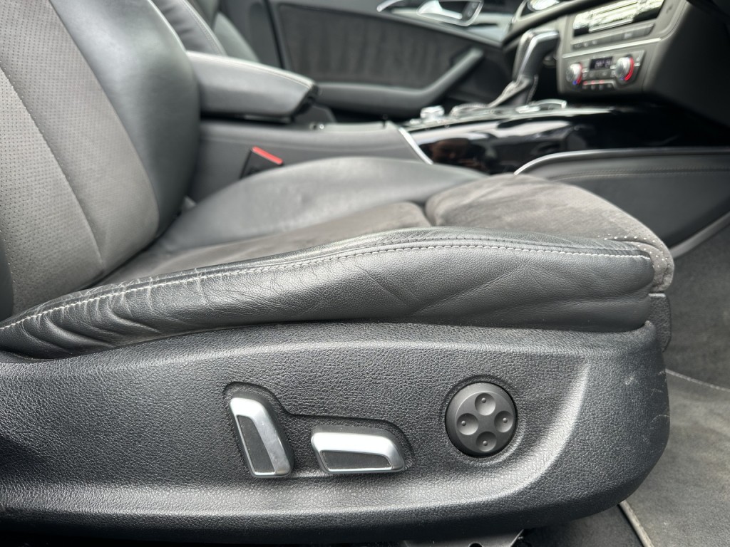 AUDI A6 AVANT 3.0 BiTDI V6 Black Edition 2016