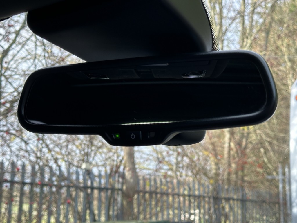 AUDI A6 AVANT 3.0 BiTDI V6 Black Edition 2016