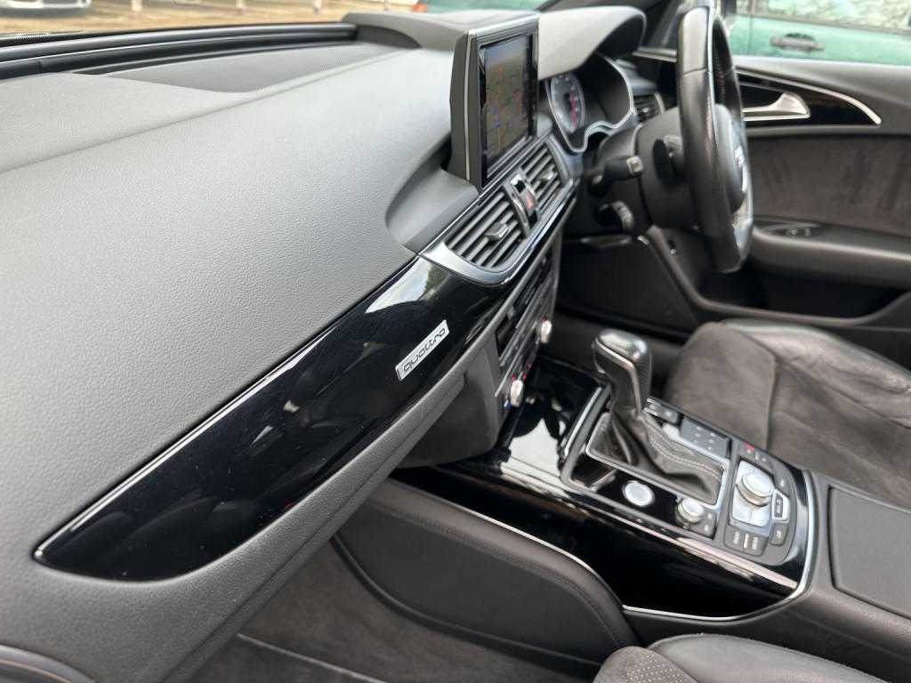 AUDI A6 AVANT 3.0 BiTDI V6 Black Edition 2016