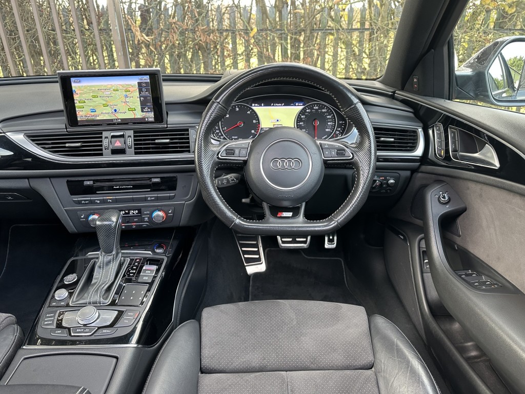 AUDI A6 AVANT 3.0 BiTDI V6 Black Edition 2016