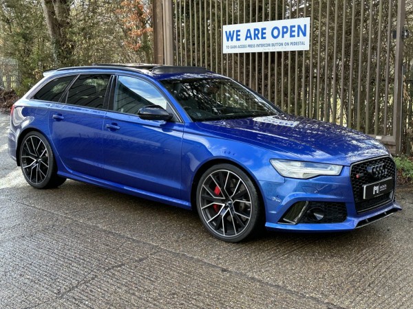 View AUDI RS6 AVANT 4.0 TFSI V8 Performance Tiptronic Quattro