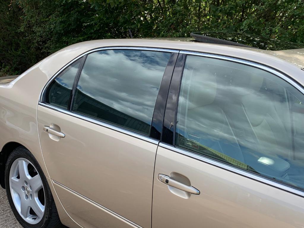 LEXUS LS 430 4.3 2004