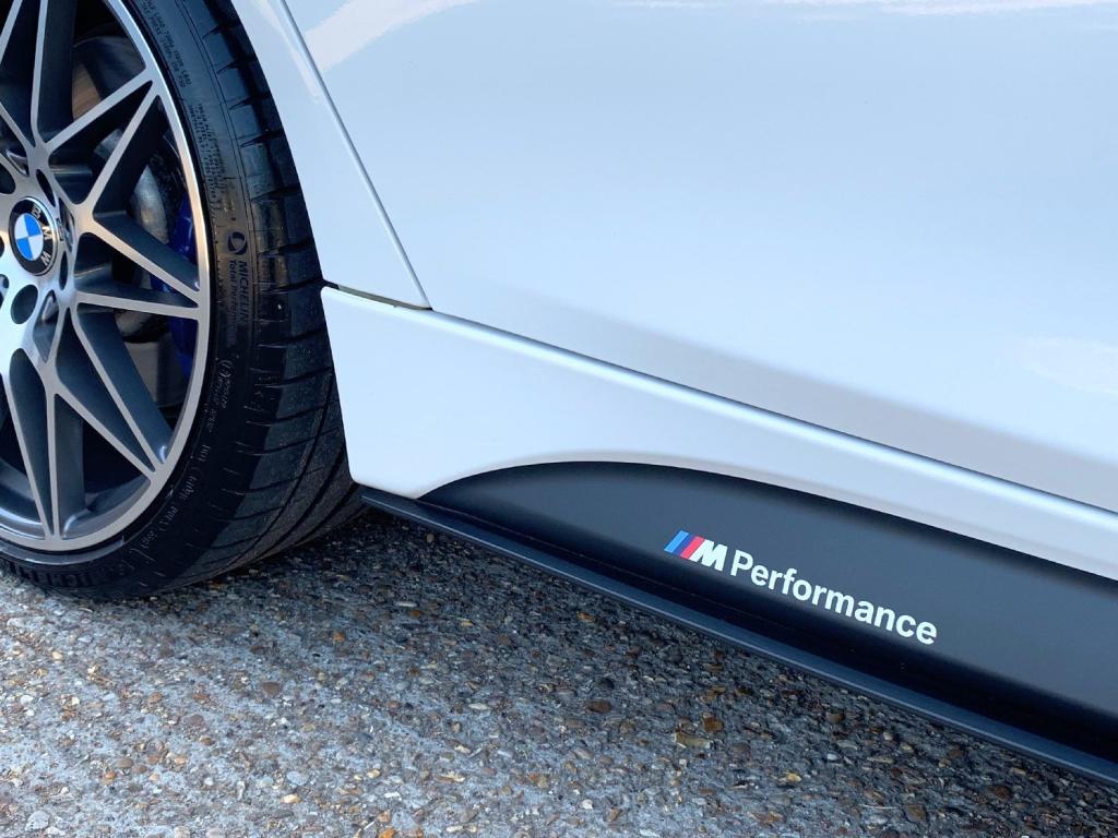 BMW 3 SERIES 3.0 340i M Sport Auto 4dr 2016