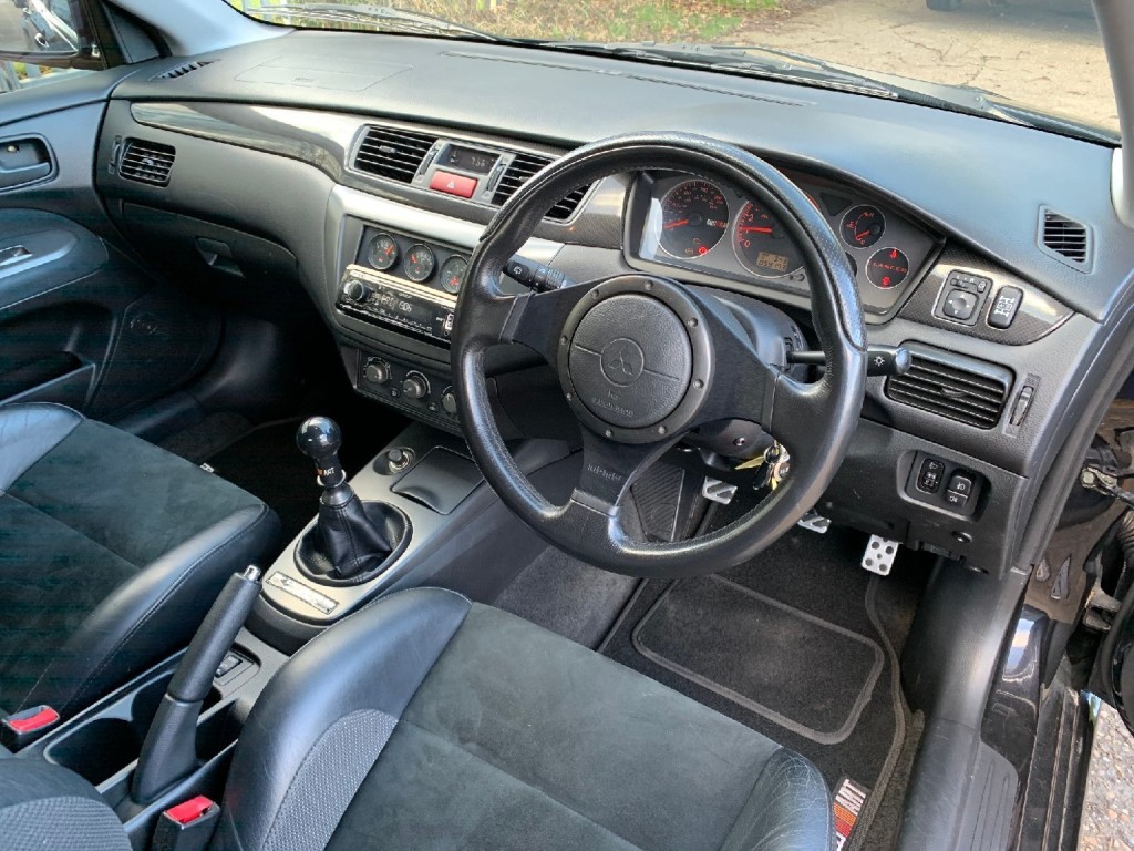 MITSUBISHI LANCER Evo IX 2.0 FQ-320 2006