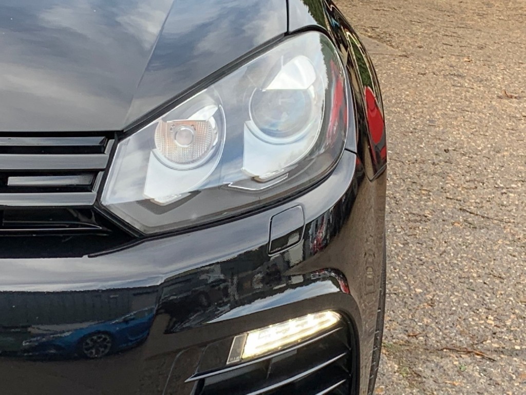 VOLKSWAGEN GOLF 2.0 TSI R Hatchback 4MOTION 2011