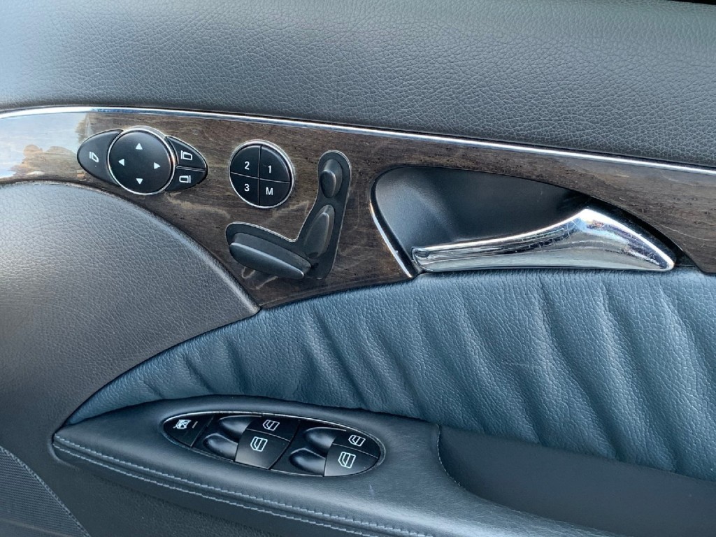 MERCEDES-BENZ E CLASS 5.4 E55 AMG Estate 2005