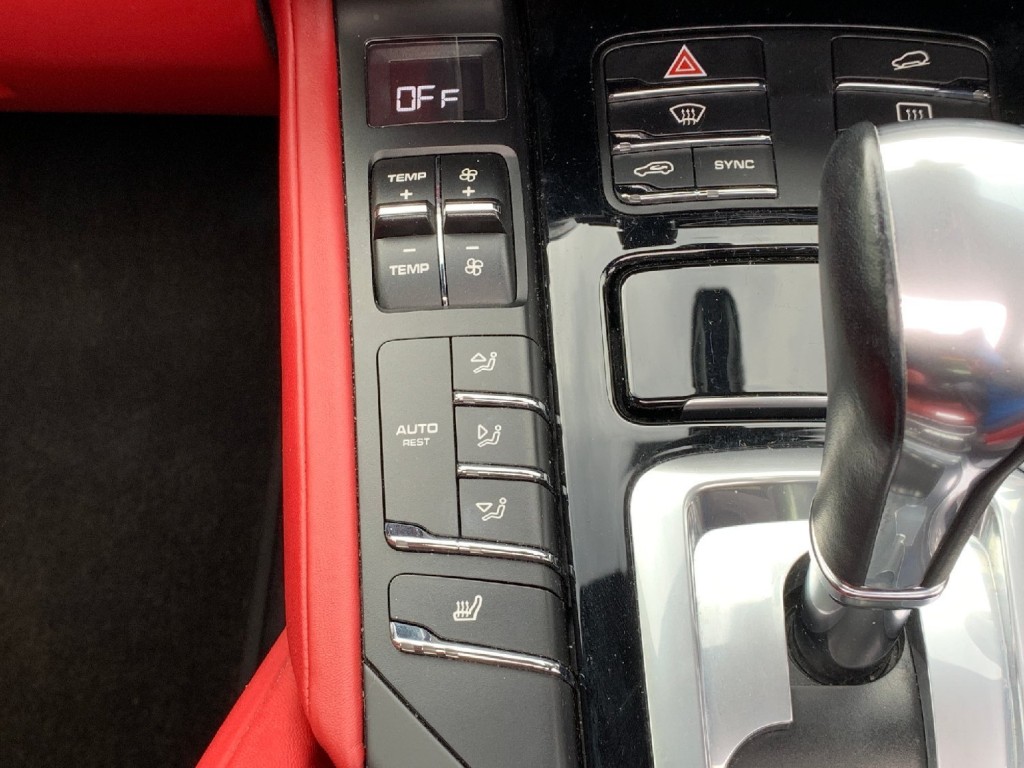 PORSCHE CAYENNE S 4.2 D V8 2014