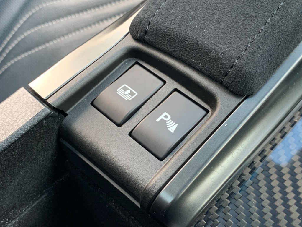 LEXUS GS F 5.0 V8 2016