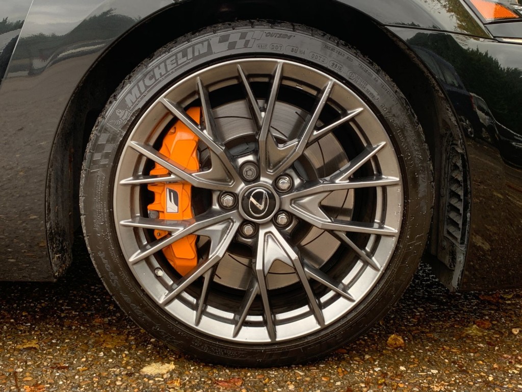 LEXUS GS F 5.0 V8 2016