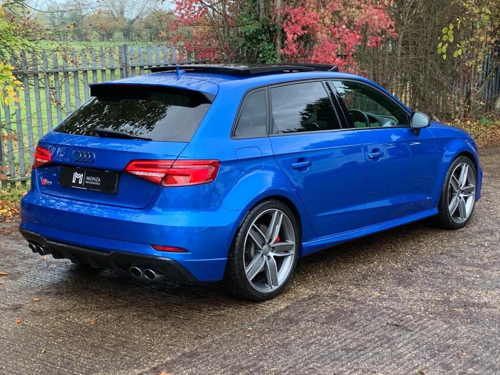 AUDI S3 2.0 TFSI Black Edition Sportback S Tronic Quattro 5dr 2017