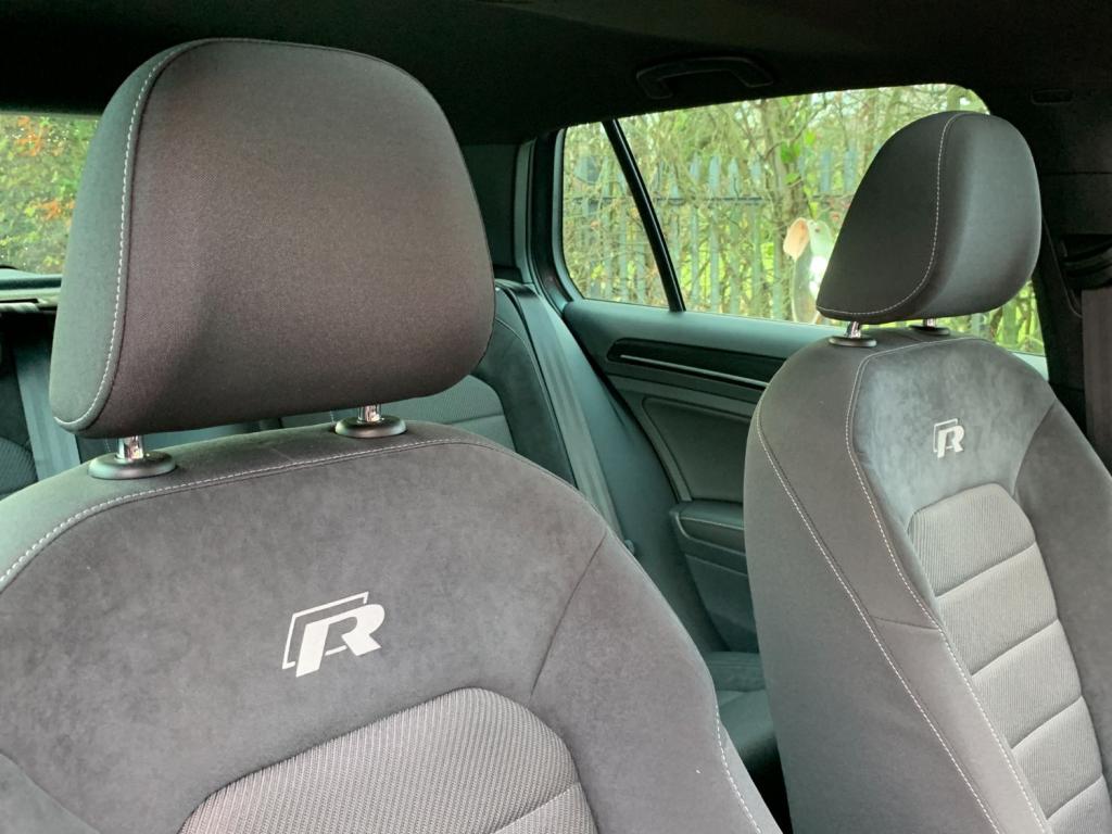 VOLKSWAGEN GOLF 2.0 TSI R Hatchback 5dr DSG 4MOTION 2018