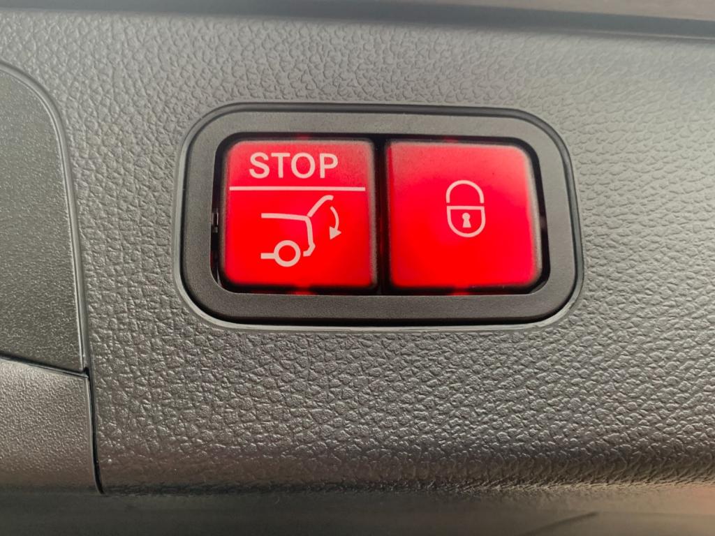 MERCEDES-BENZ GLC 300d AMG Line Premium Plus 4MATIC 2019