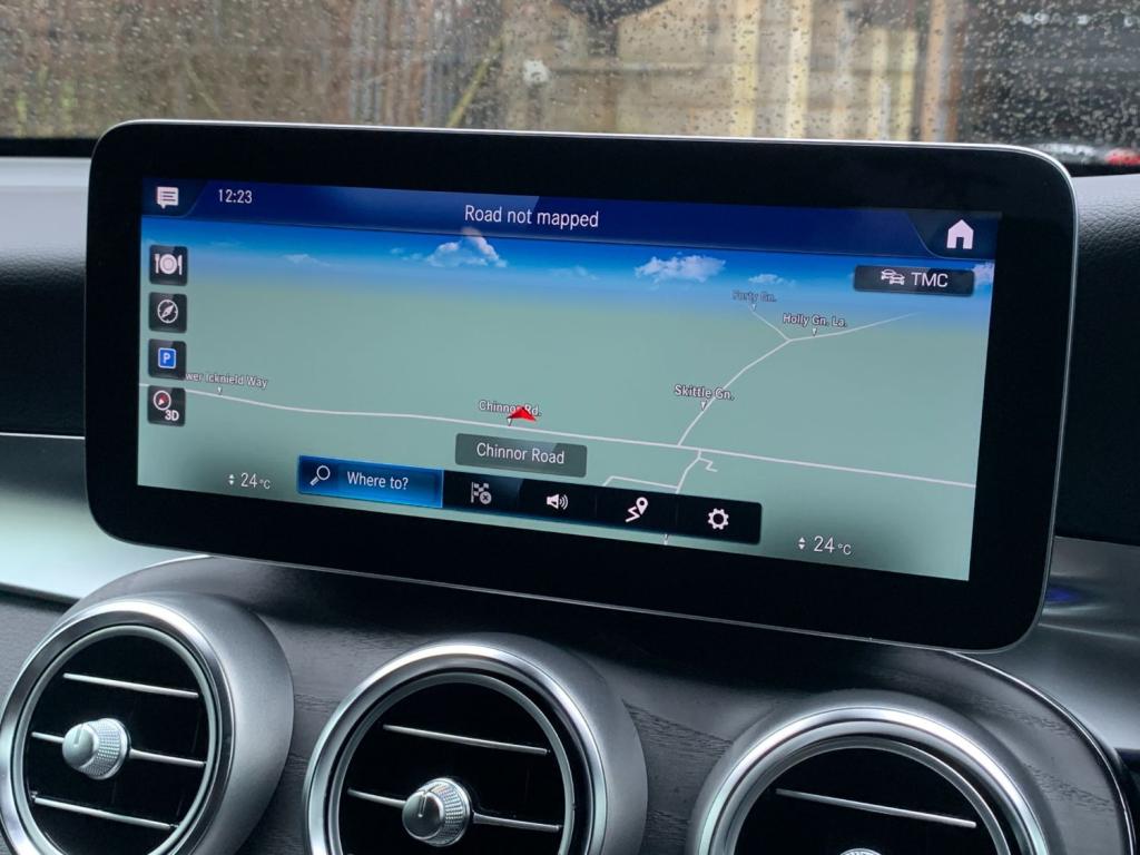 MERCEDES-BENZ GLC 300d AMG Line Premium Plus 4MATIC 2019