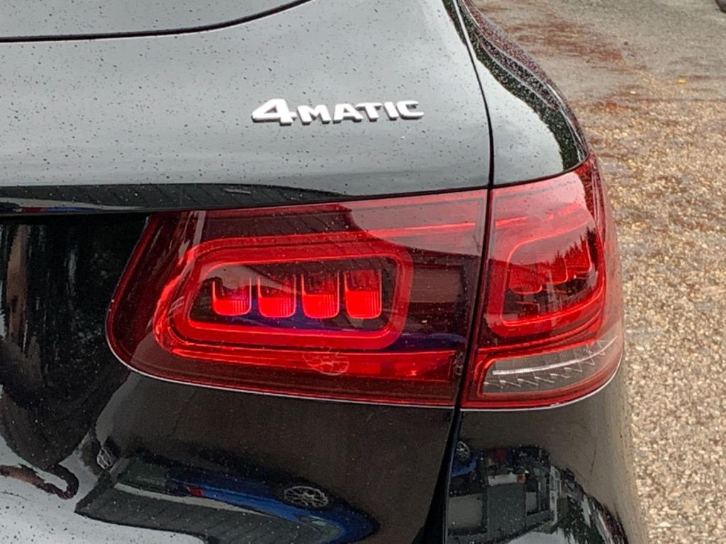 MERCEDES-BENZ GLC 300d AMG Line Premium Plus 4MATIC 2019