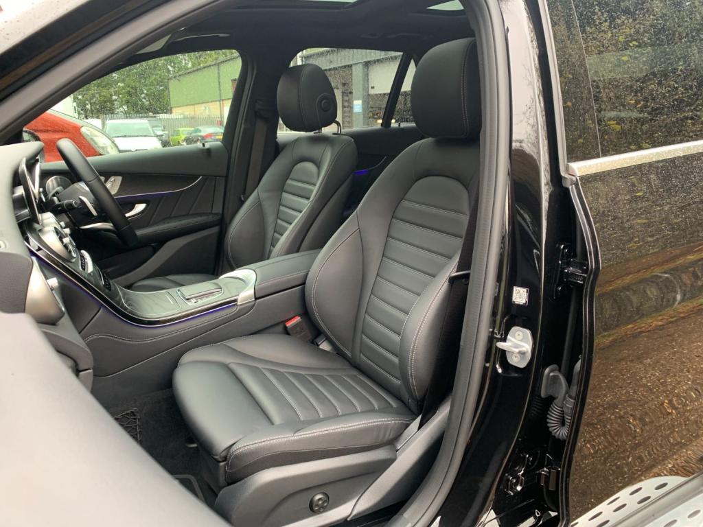 MERCEDES-BENZ GLC 300d AMG Line Premium Plus 4MATIC 2019