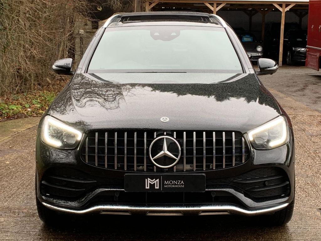 MERCEDES-BENZ GLC 300d AMG Line Premium Plus 4MATIC 2019