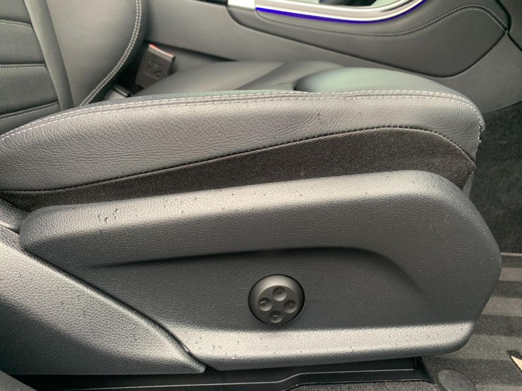 MERCEDES-BENZ GLC 300d AMG Line Premium Plus 4MATIC 2019