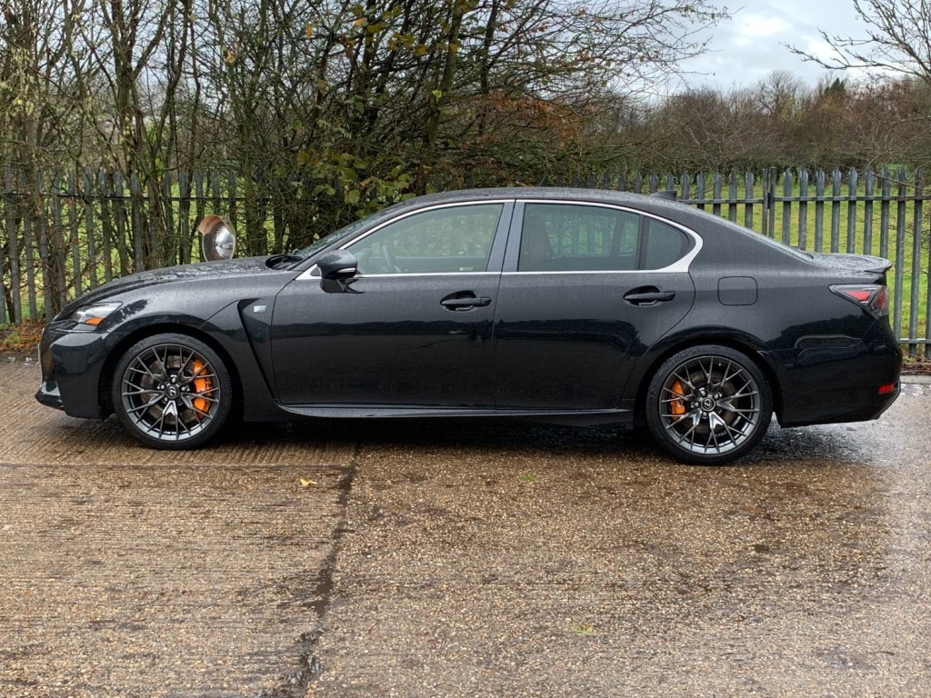 LEXUS GS F 5.0 V8 2016