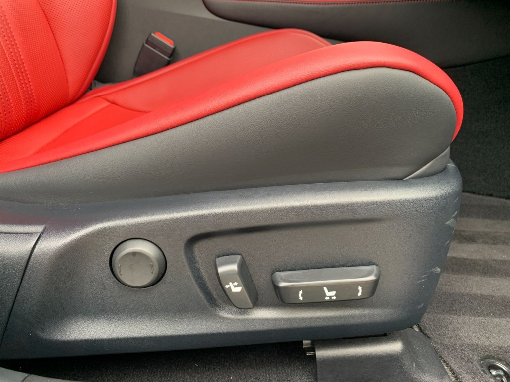 LEXUS GS F 5.0 V8 2016