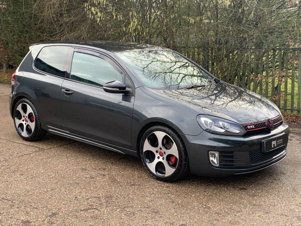 VOLKSWAGEN GOLF 2.0 TSI GTi 3dr 2010