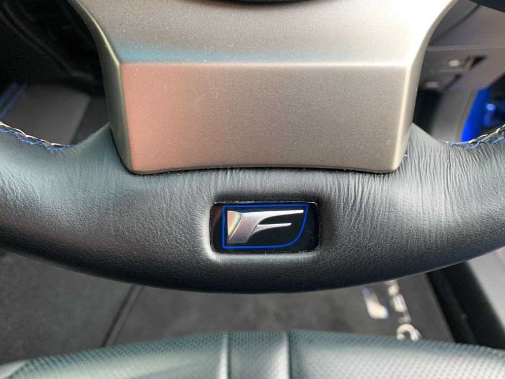 LEXUS GS F 5.0 V8 2016