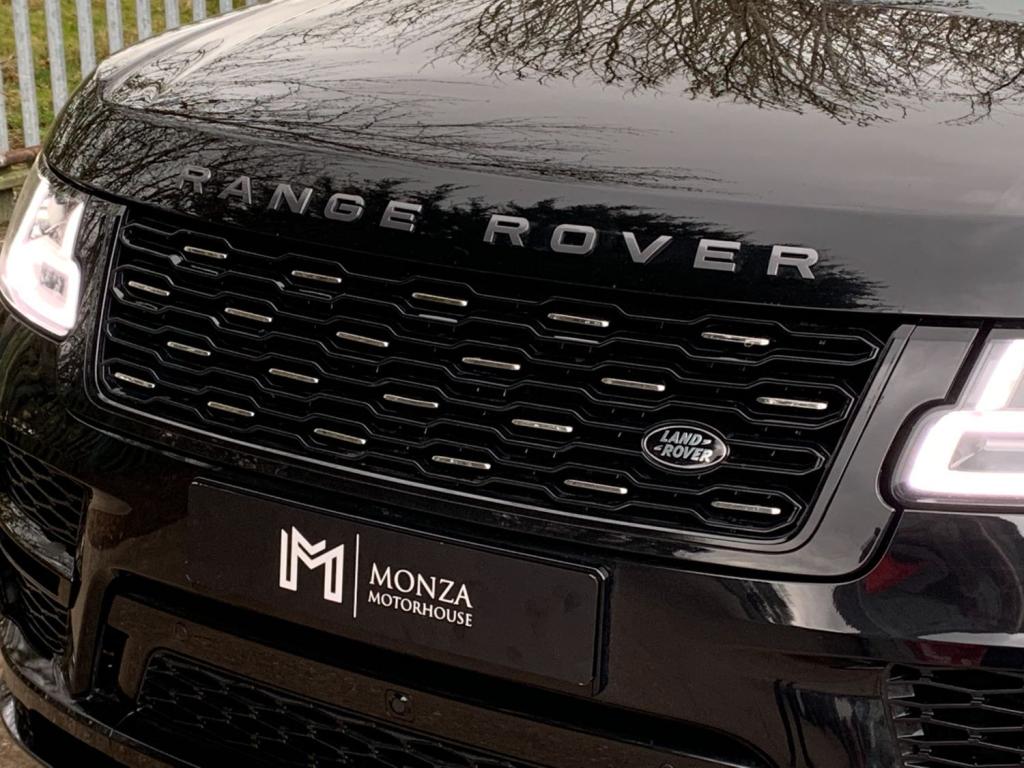 LAND ROVER RANGE ROVER 3.0 TDV6 Vogue 2018