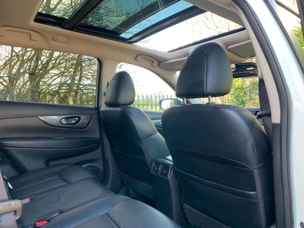 NISSAN X-TRAIL 1.6 DCI Tekna XTRON 2015