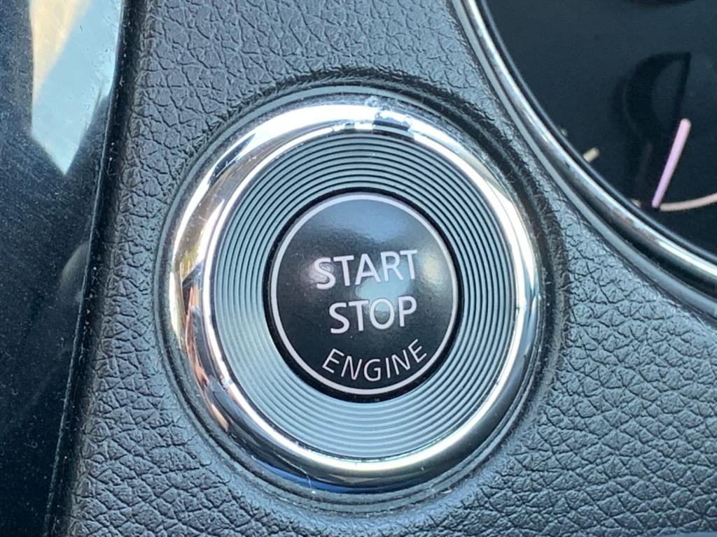 NISSAN X-TRAIL 1.6 DCI Tekna XTRON 2015