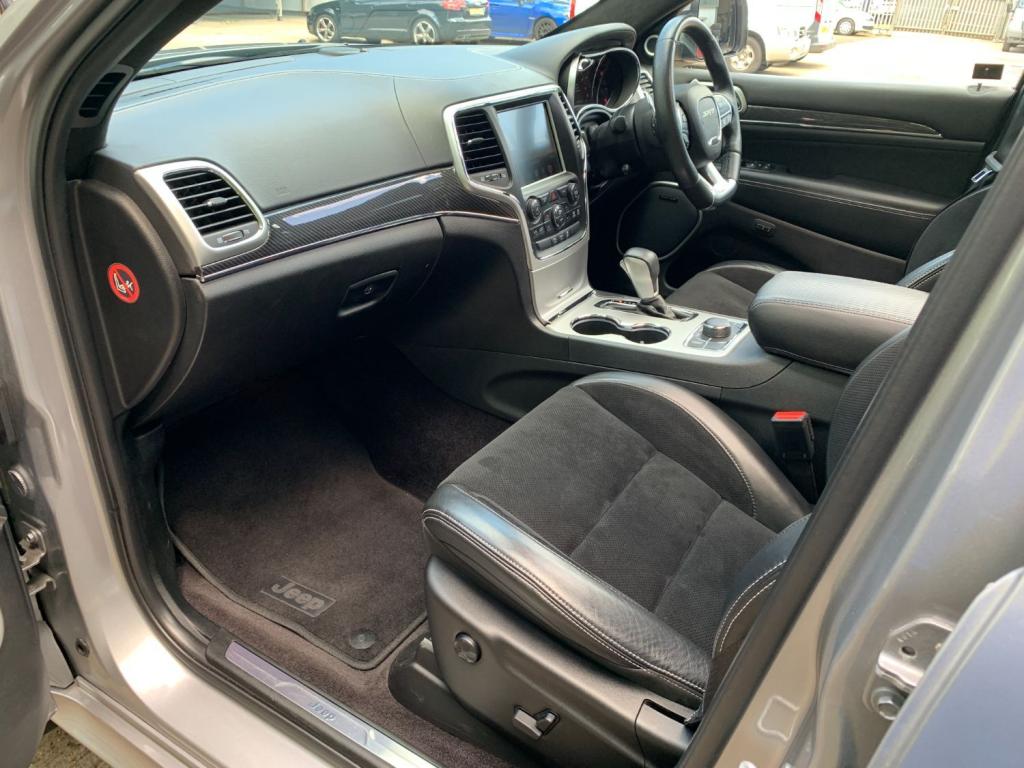 JEEP GRAND CHEROKEE 6.4 SRT 4WD 2017