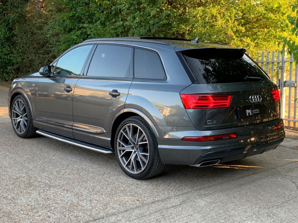 AUDI Q7 3.0 TDI V6 S Line Tiptronic Quattro 2017