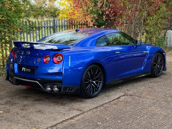 View NISSAN GT-R 3.8 V6 Recaro Auto 4WD
