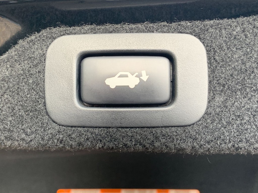 LEXUS GS F 5.0 V8 2016