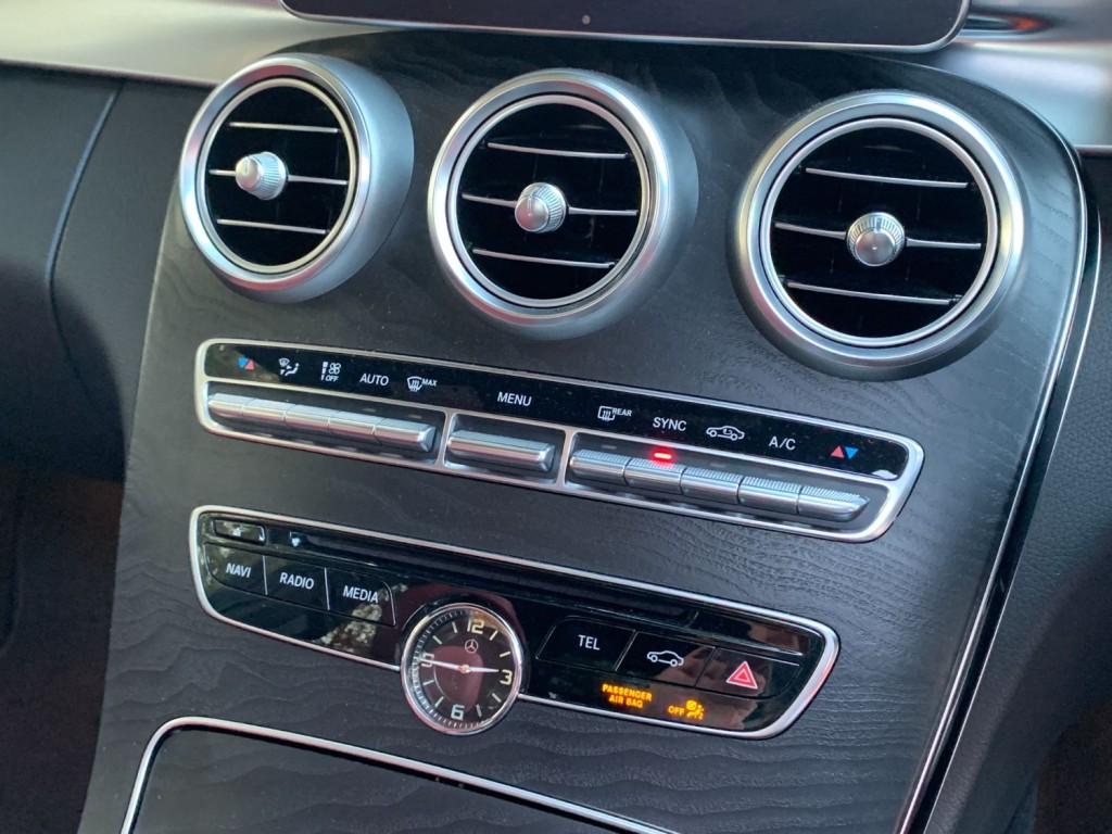 MERCEDES-BENZ C CLASS C250D AMG LINE PREMIUM PLUS 7G-TRONIC+ 2016