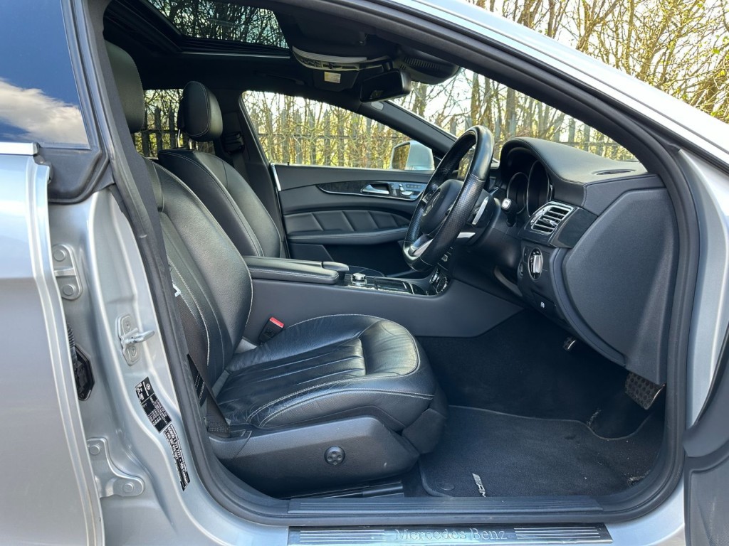 MERCEDES-BENZ CLS 350d V6 AMG Line Premium Plus Shooting Brake G-Tronic+ 2015