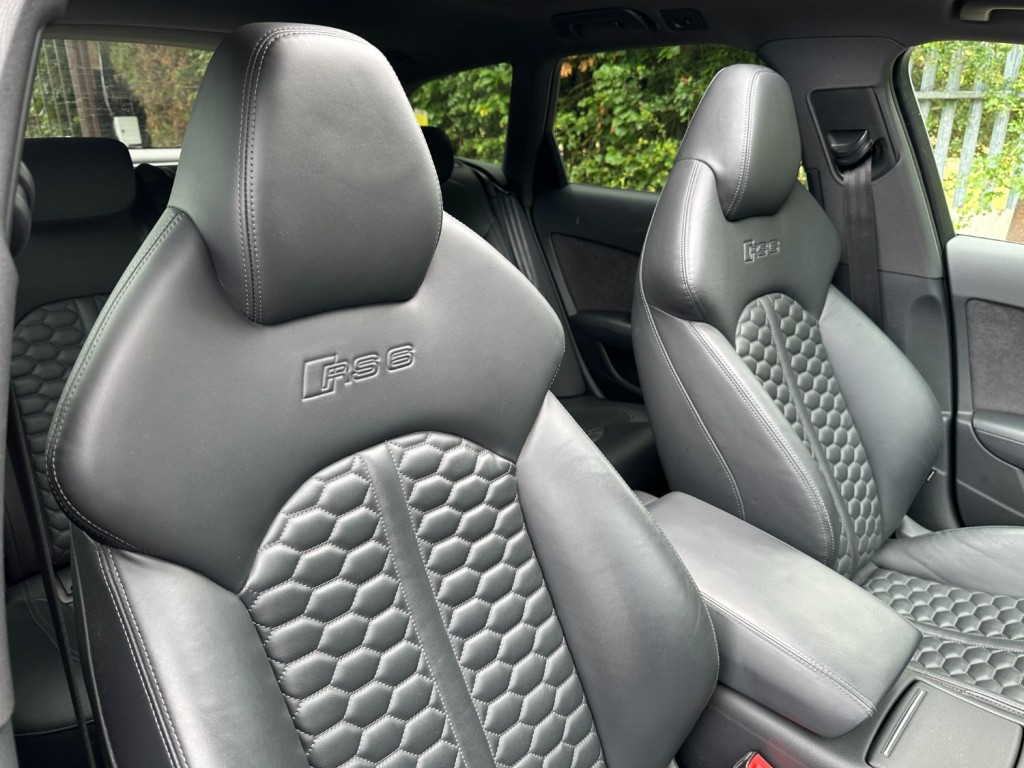 AUDI RS6 Avant 4.0 TFSI V8 Performance Tiptronic Quattro 2017