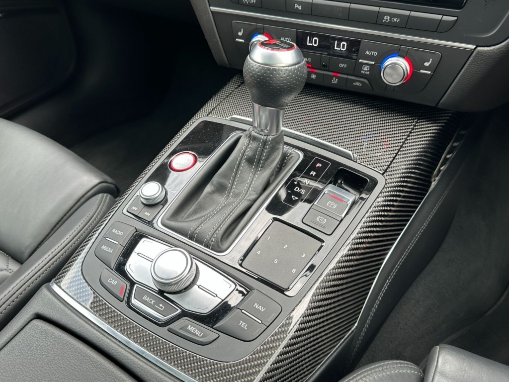 AUDI RS6 Avant 4.0 TFSI V8 Performance Tiptronic Quattro 2017