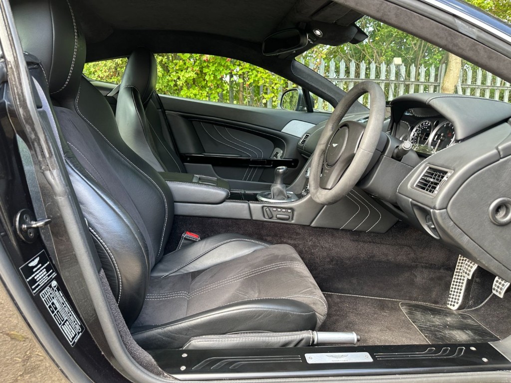 ASTON MARTIN VANTAGE V8 S 4.7 - SP10 2013