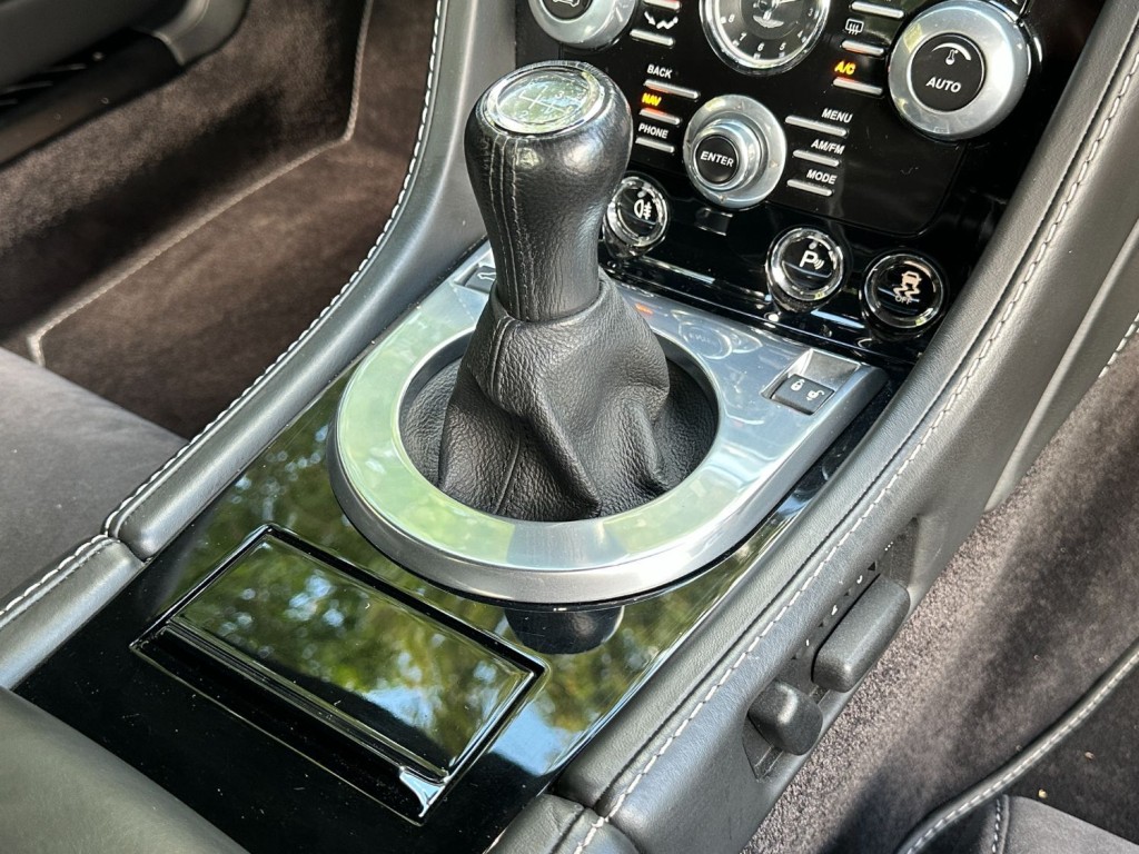 ASTON MARTIN VANTAGE V8 S 4.7 - SP10 2013