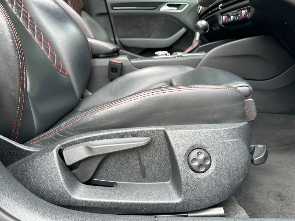 AUDI RS3 2.5 TFSI Quattro 2016