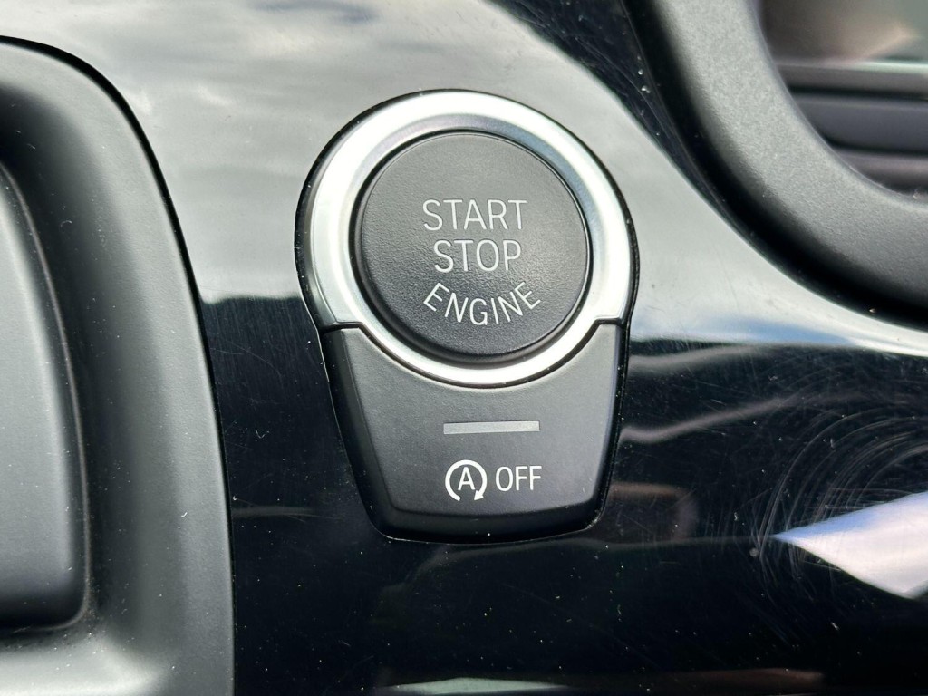 BMW M5 4.4 V8 DCT 2014