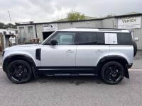 LAND ROVER DEFENDER 110