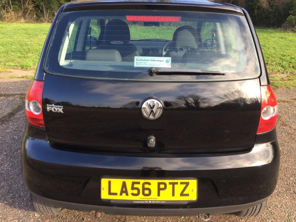 VOLKSWAGEN FOX