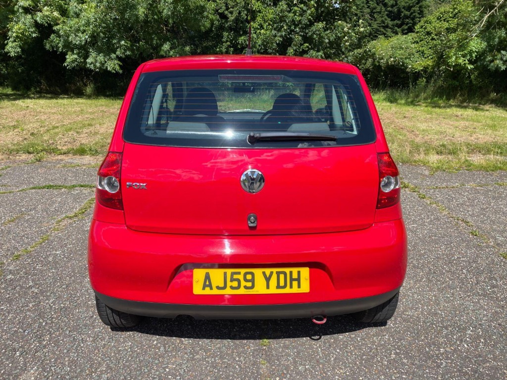 VOLKSWAGEN FOX
