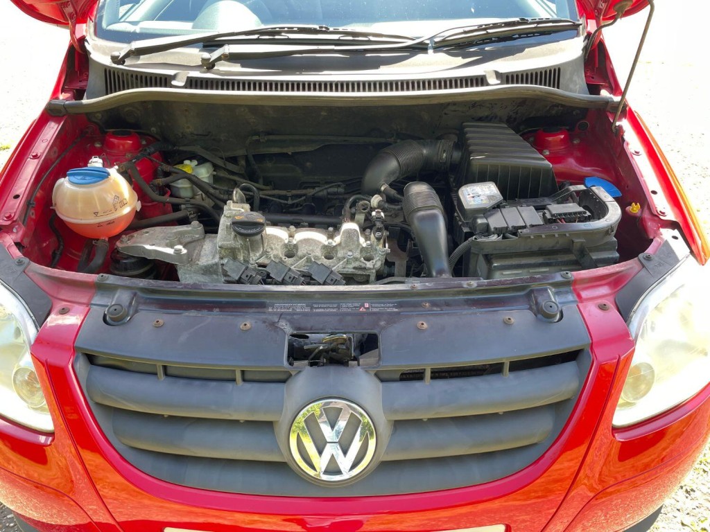 VOLKSWAGEN FOX