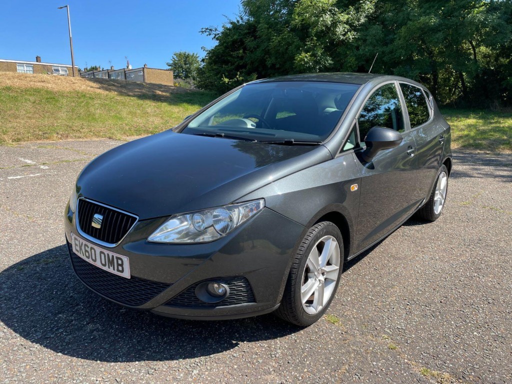 View SEAT IBIZA 1.4 16V Sport 5 Door