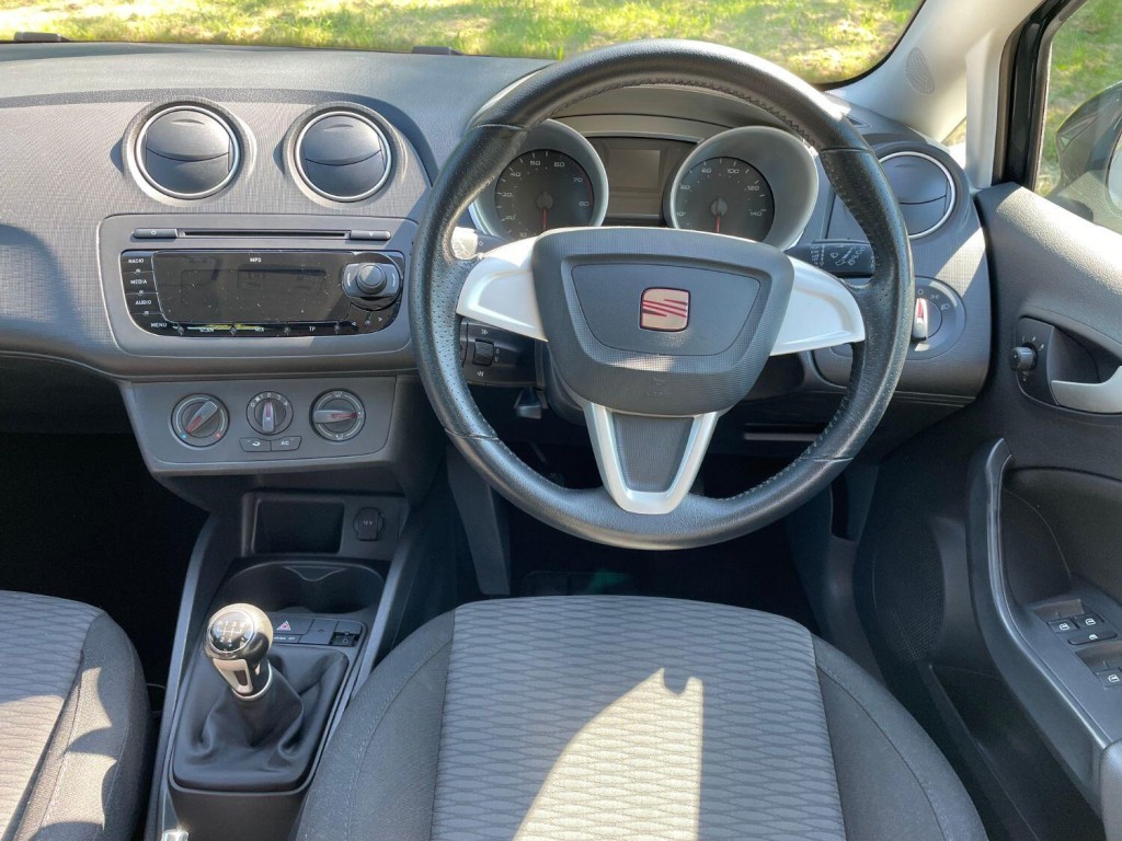 SEAT IBIZA